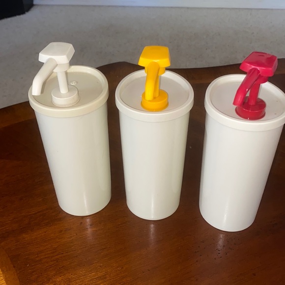 Tupperware Kitchen Vintage Tupperware Condiment Dispenser Set